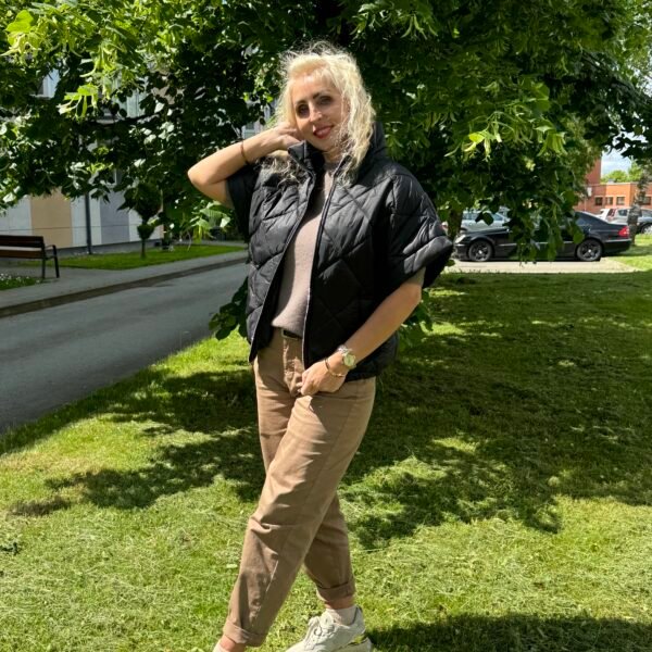 *NAUJIENA* Juoda Liemenė