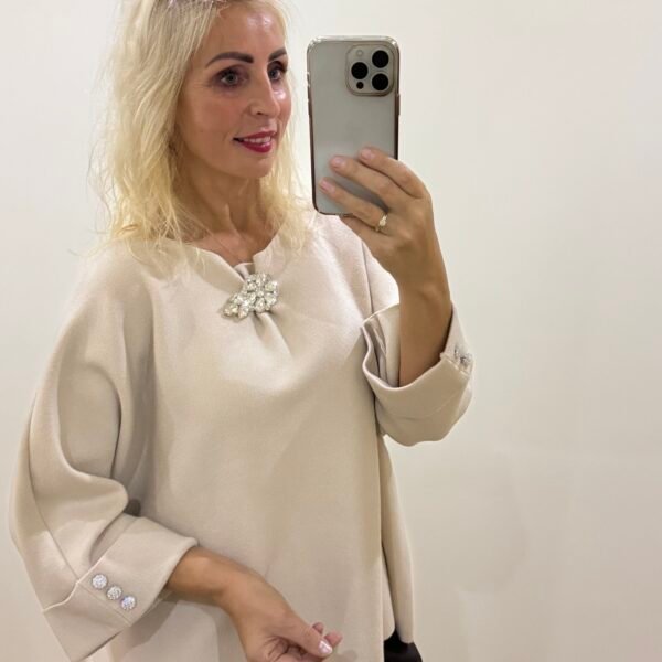 Prabangus Kreminis Megztukas