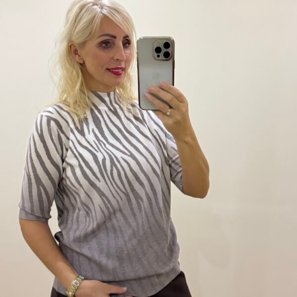 Baltas Kašmyrinis Zebro Rašto Megztukas