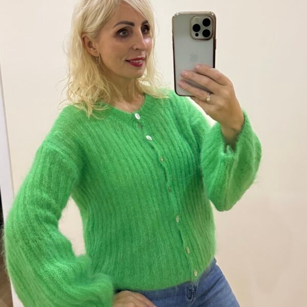 Žalias Kid Moheros Megztukas Pūstomis Rankovėmis