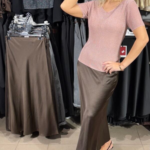 Blizgi Palaidinė Su Liureksu Pudrinė