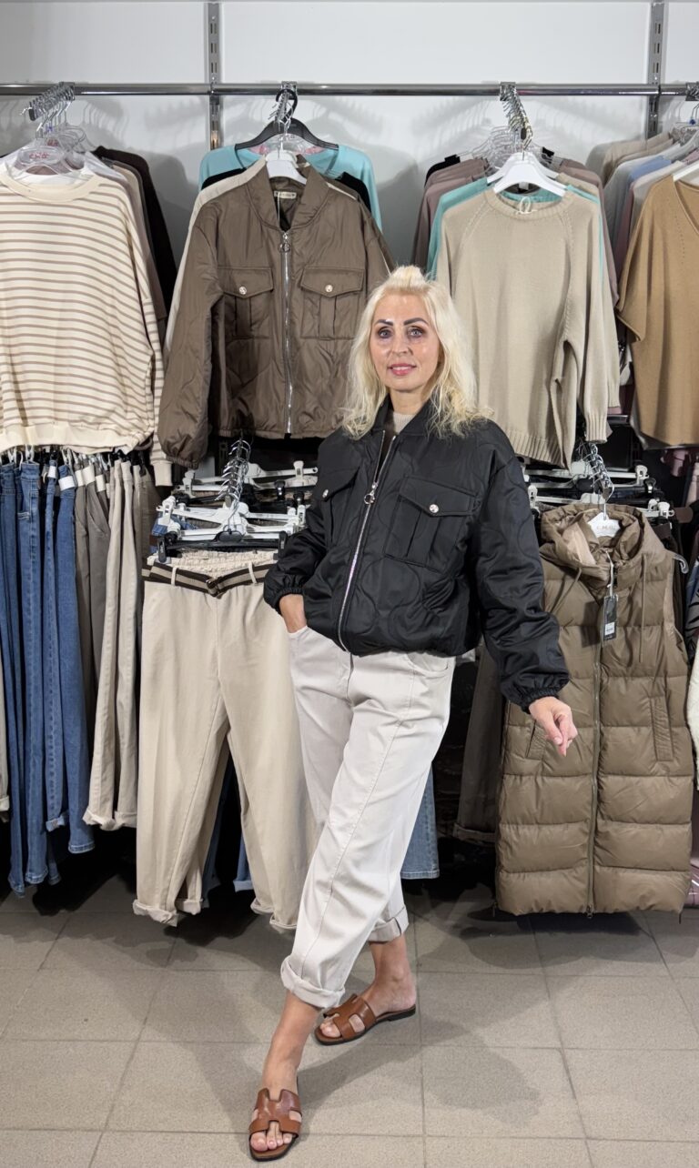 Moteriška Stilinga Juoda Striukytė