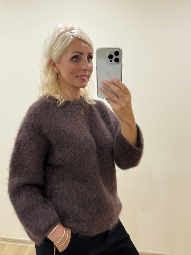 Premium Klasės KID Mohera Šokoladinis Megztukas — 1 nuotrauka